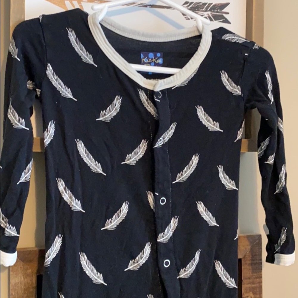 Kickee Pants Feather Footie